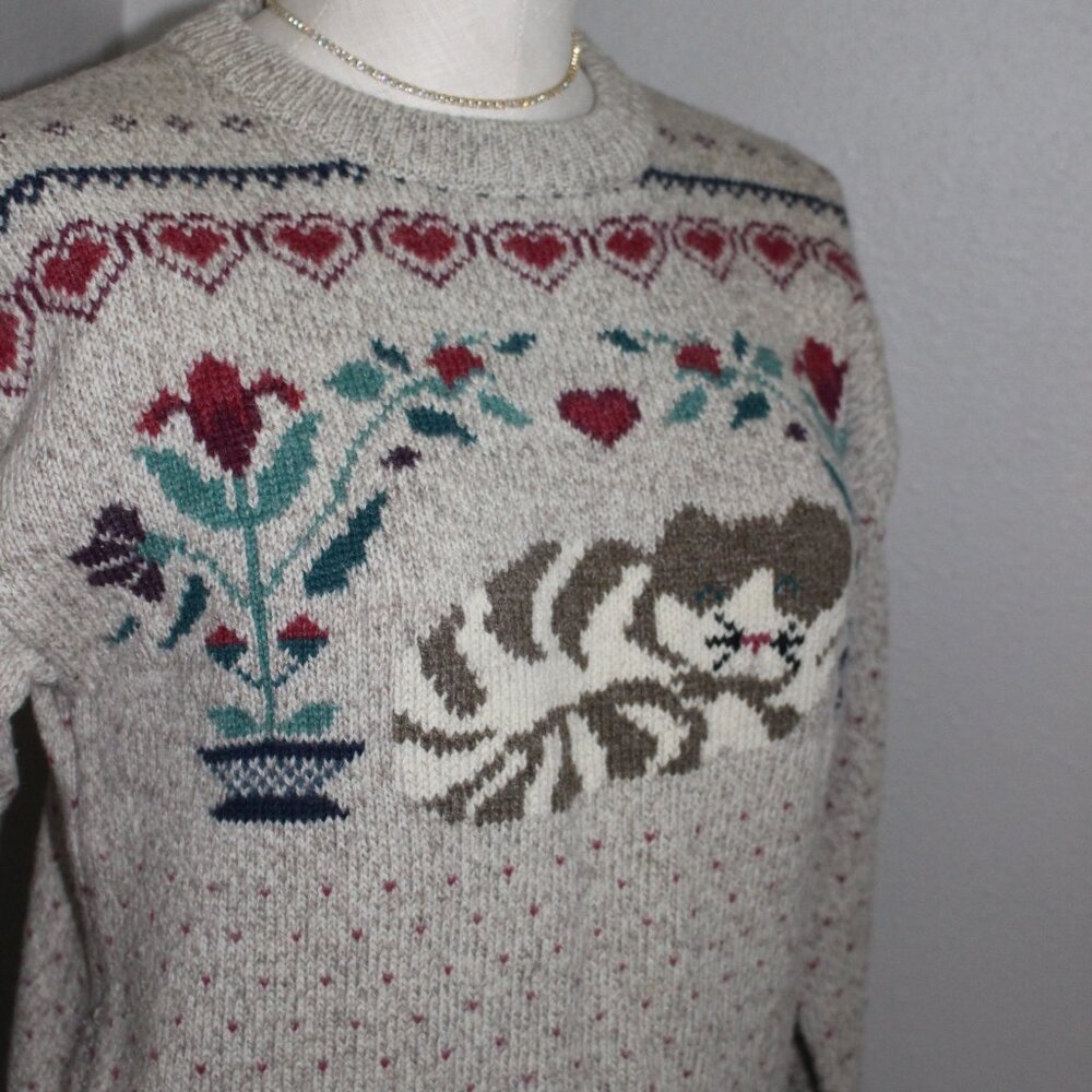 Eddie Bauer Gray Sweater with Cat and Floral Design